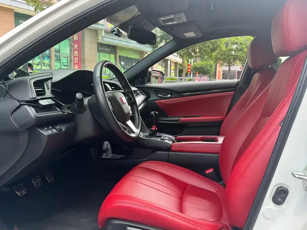 Honda Civic 2022 из CN, фото 4
