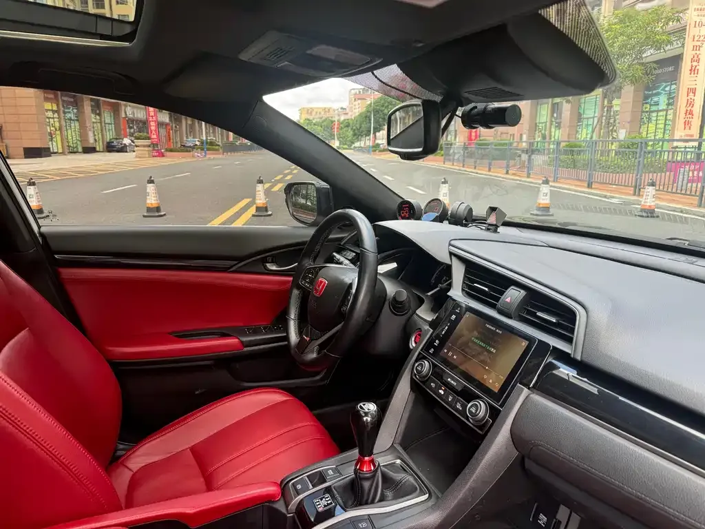 Honda Civic 2022 из CN, фото 9