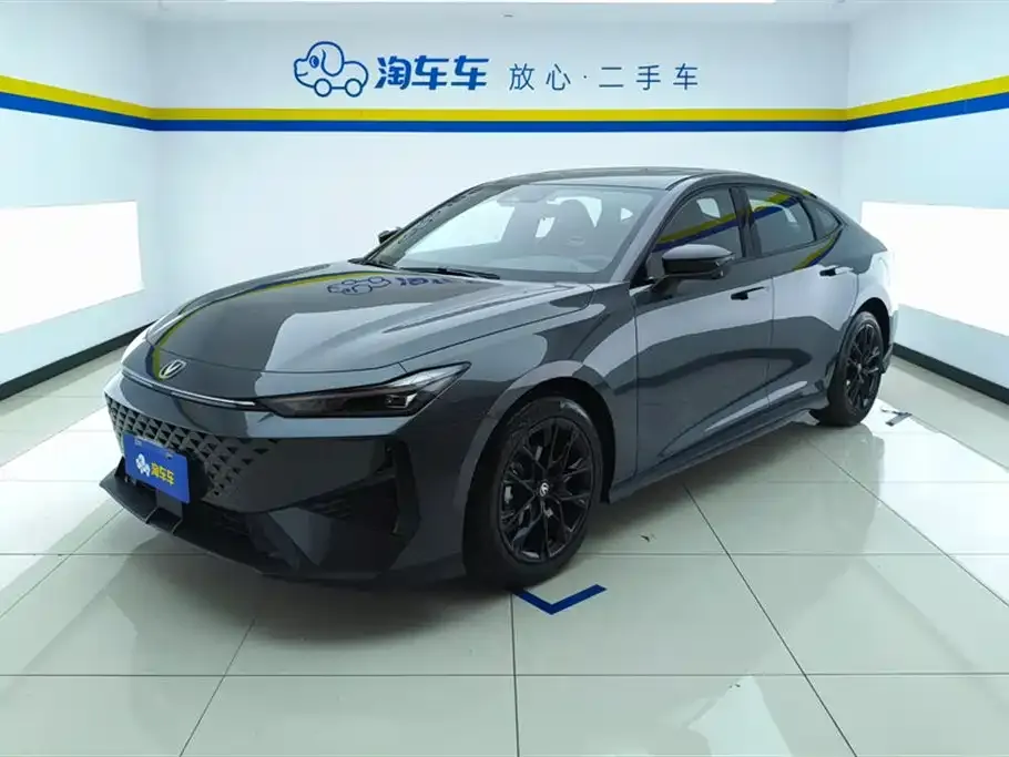 Changan UNI-V 2025 из CN, фото 1