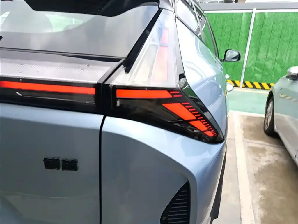 Geely Boyue 2024 из CN, фото 8