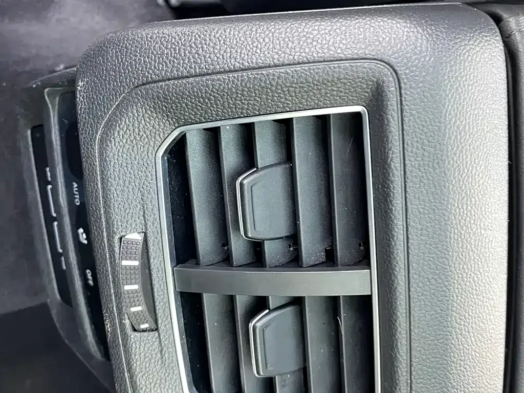 Volkswagen GTE PHEV 2023 из CN, фото 6