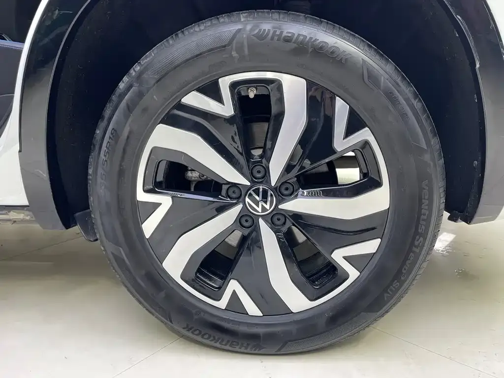 Volkswagen GTE PHEV 2023 из CN, фото 7