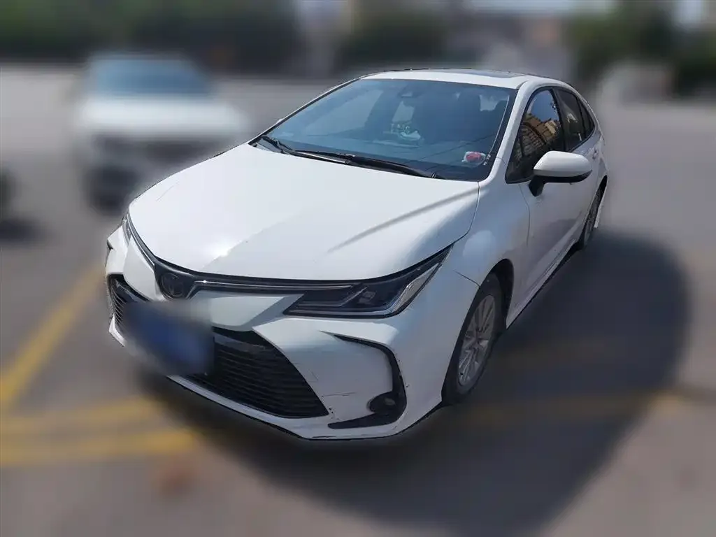 Toyota Corolla 2022 из CN, фото 1