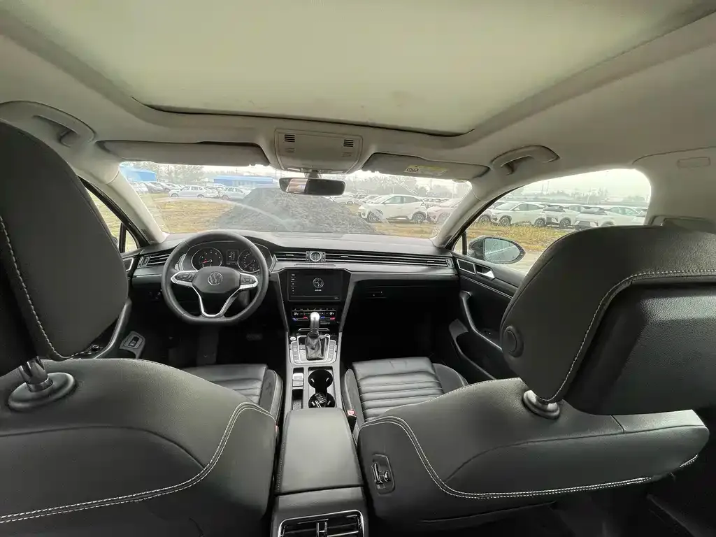 Volkswagen Magotan 2021 из CN, фото 4