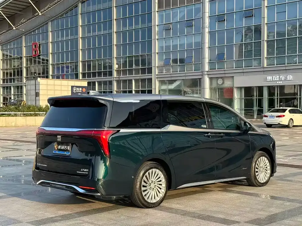 Buick Century 2023 из CN, фото 6