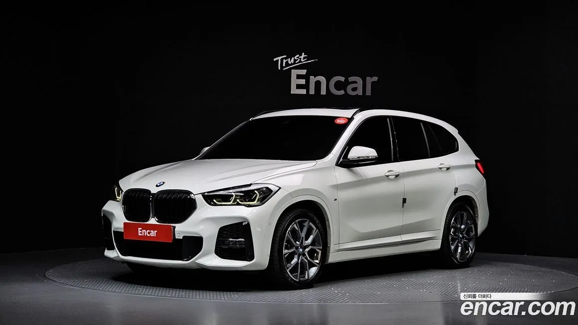 BMW X1 — фото 1