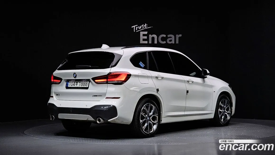BMW X1 — фото 2