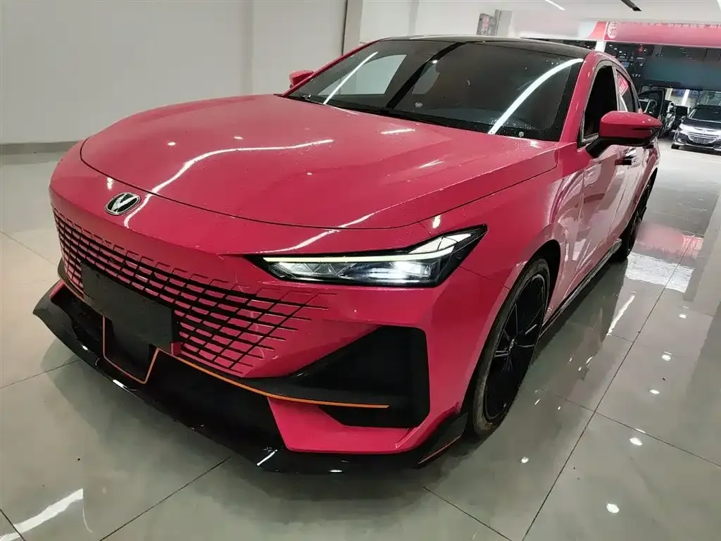 Changan UNI-V 2023 из CN, фото 2