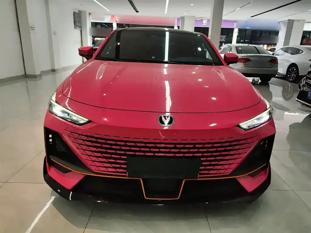 Changan UNI-V 2023 из CN, фото 3