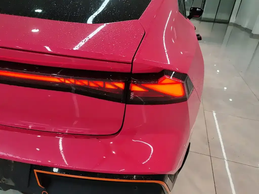 Changan UNI-V 2023 из CN, фото 8