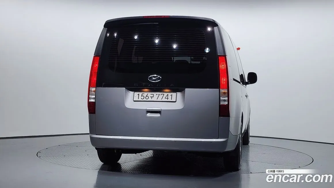 Hyundai Staria 2023 из KR, фото 4