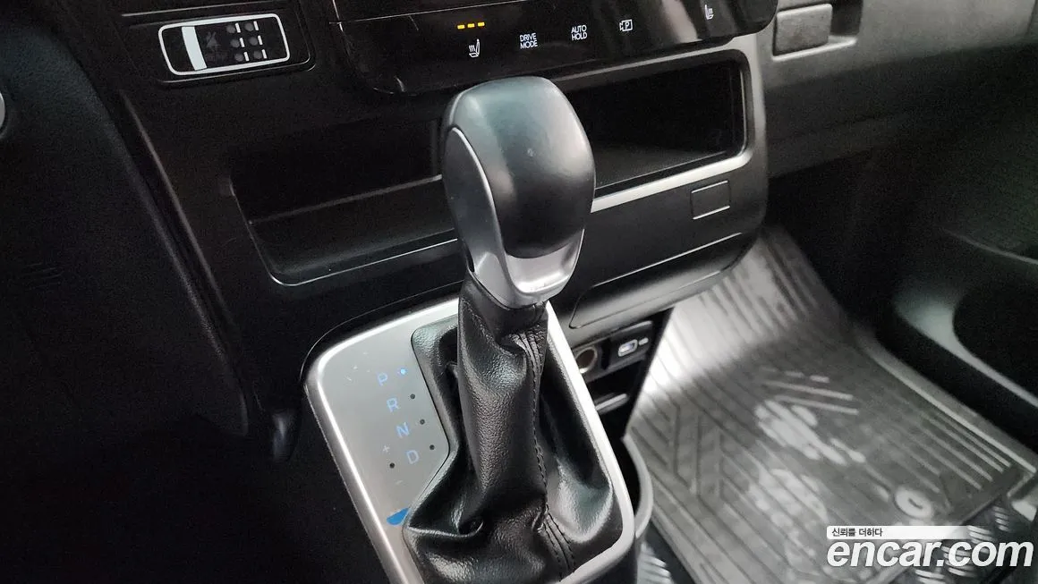 Hyundai Staria 2023 из KR, фото 9