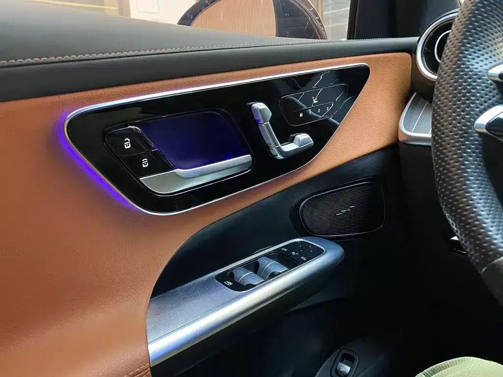 Mercedes-Benz GLC 2023 из CN, фото 6