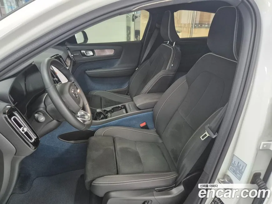 Volvo C40 2024 из KR, фото 10