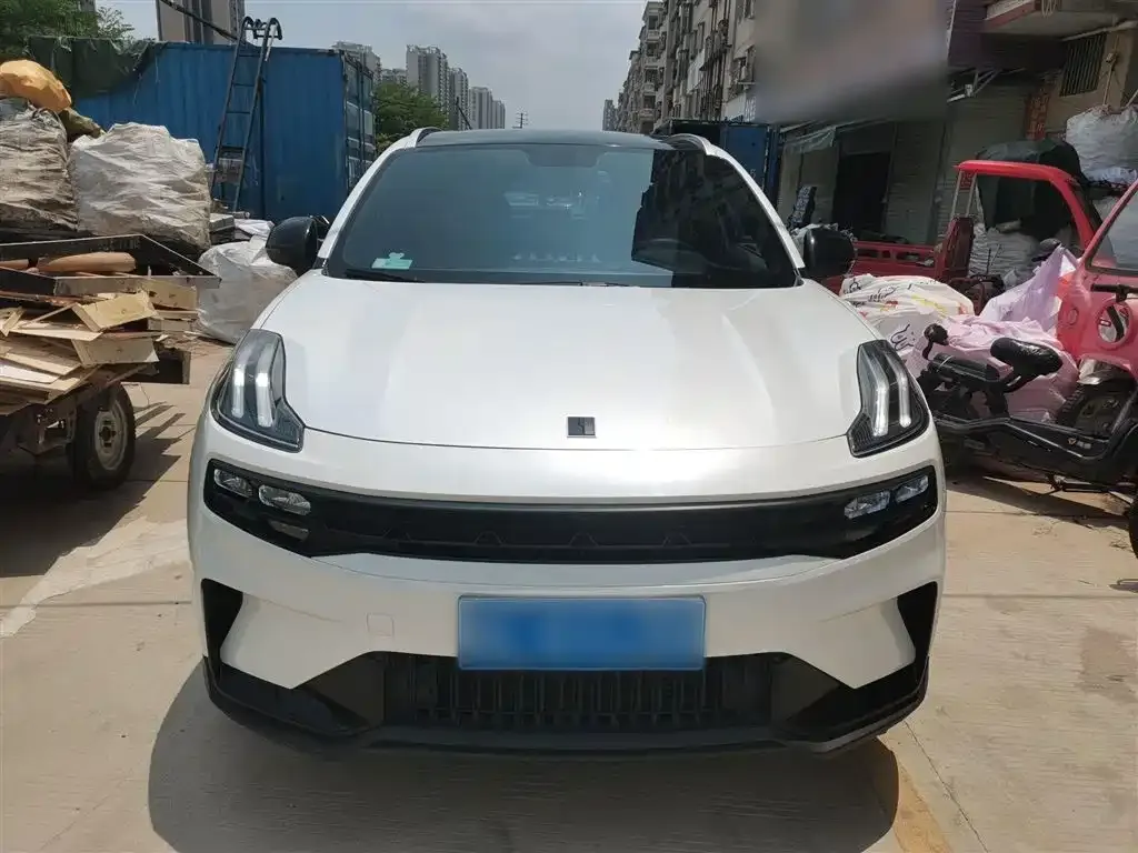 Lynk & Co 06 2023 из CN, фото 3