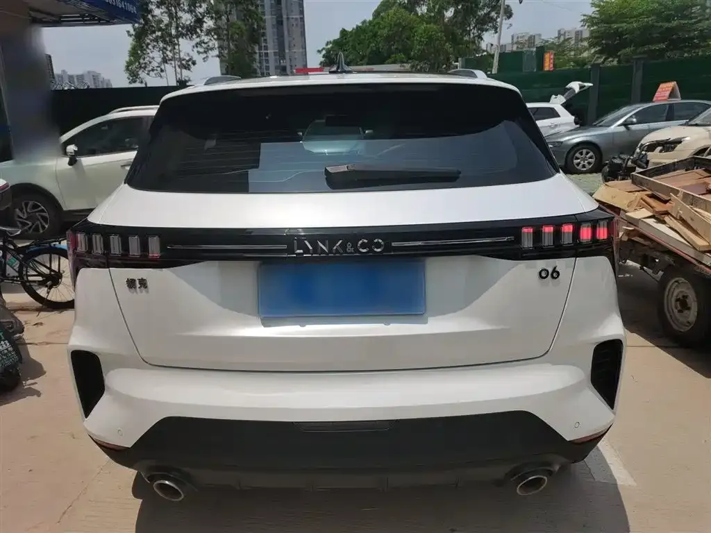 Lynk & Co 06 2023 из CN, фото 6