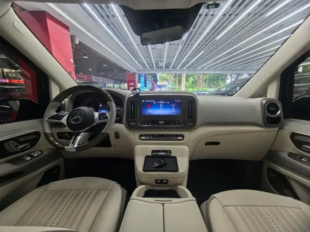 Mercedes-Benz Vito 2024 из CN, фото 10