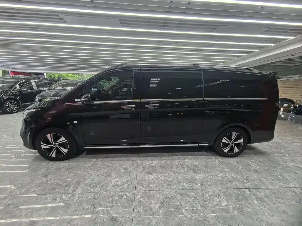Mercedes-Benz Vito 2024 из CN, фото 6
