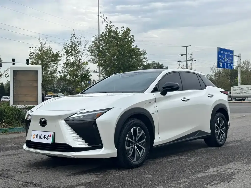Lexus RZ 2023 из CN, фото 1