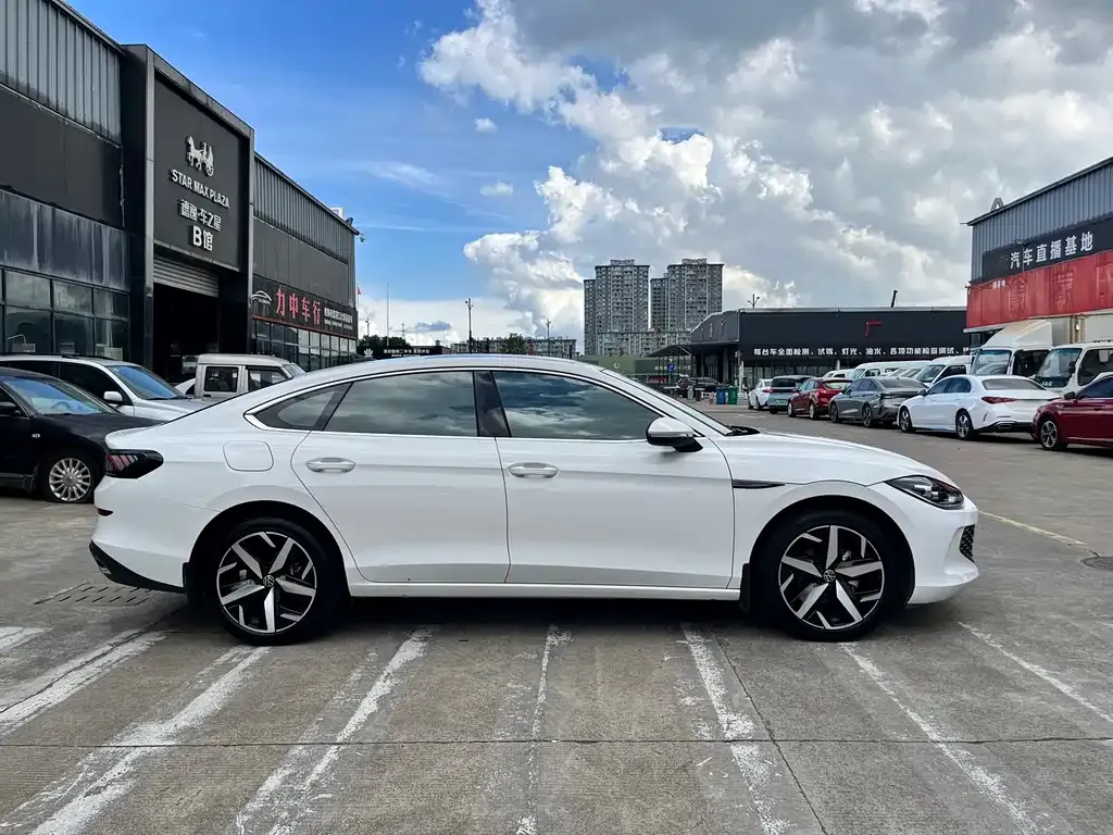 Volkswagen Lamando 2023 из CN, фото 4