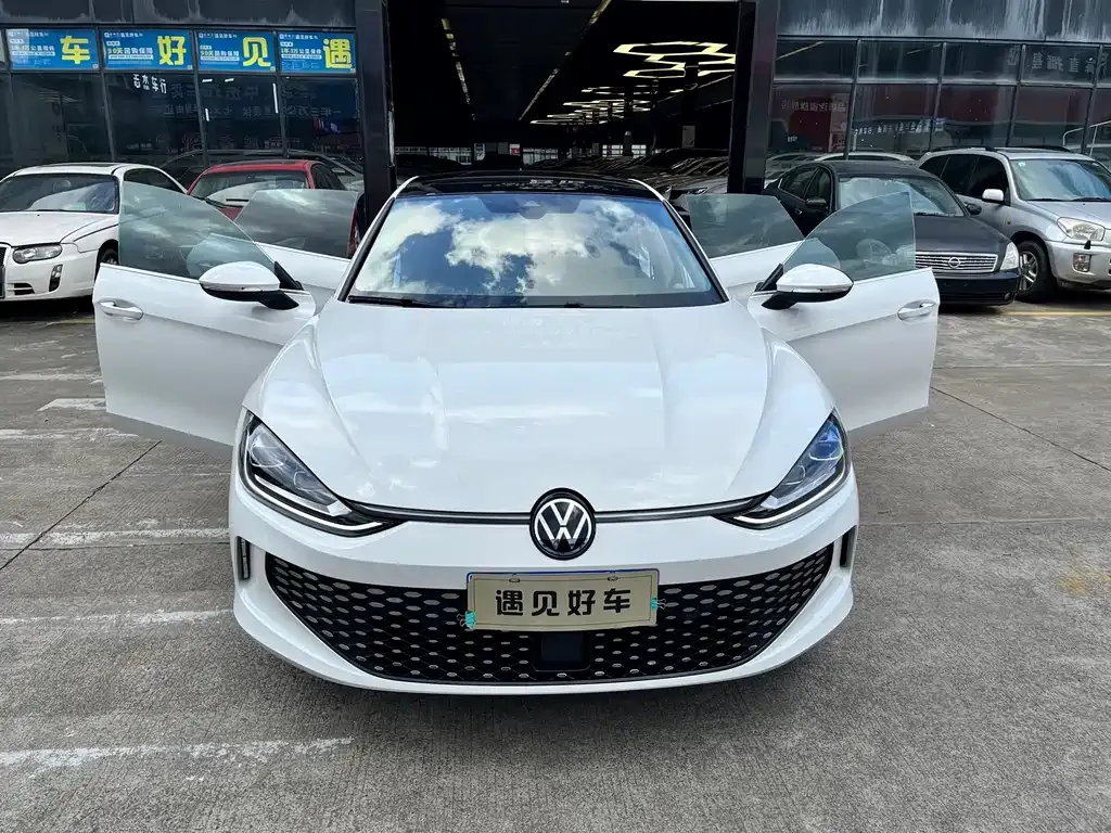 Volkswagen Lamando 2023 из CN, фото 6