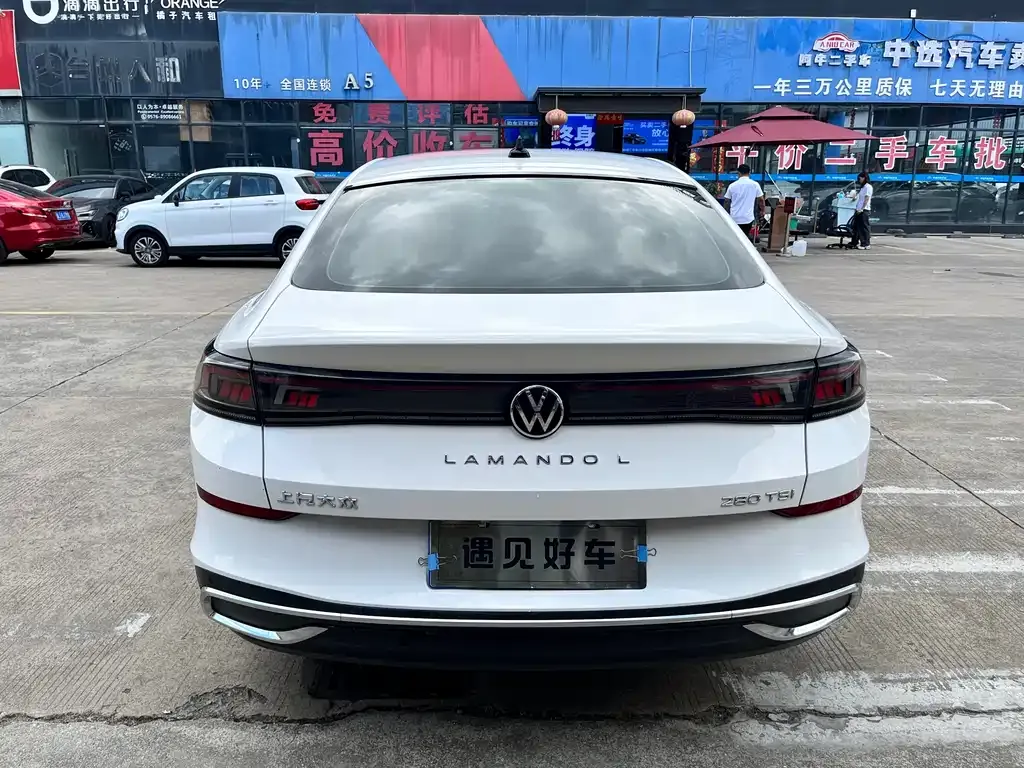 Volkswagen Lamando 2023 из CN, фото 8