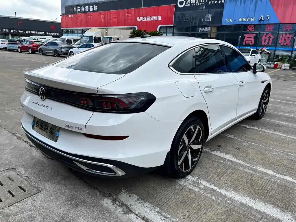 Volkswagen Lamando 2023 из CN, фото 9