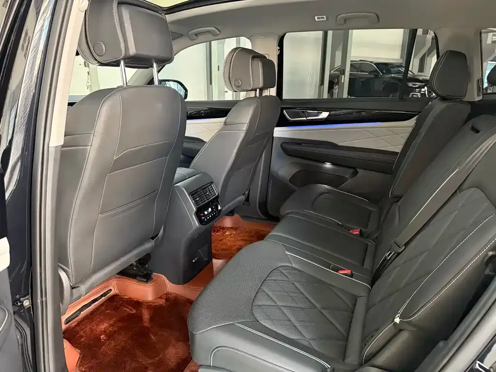 Volkswagen Teramont 2023 из CN, фото 8