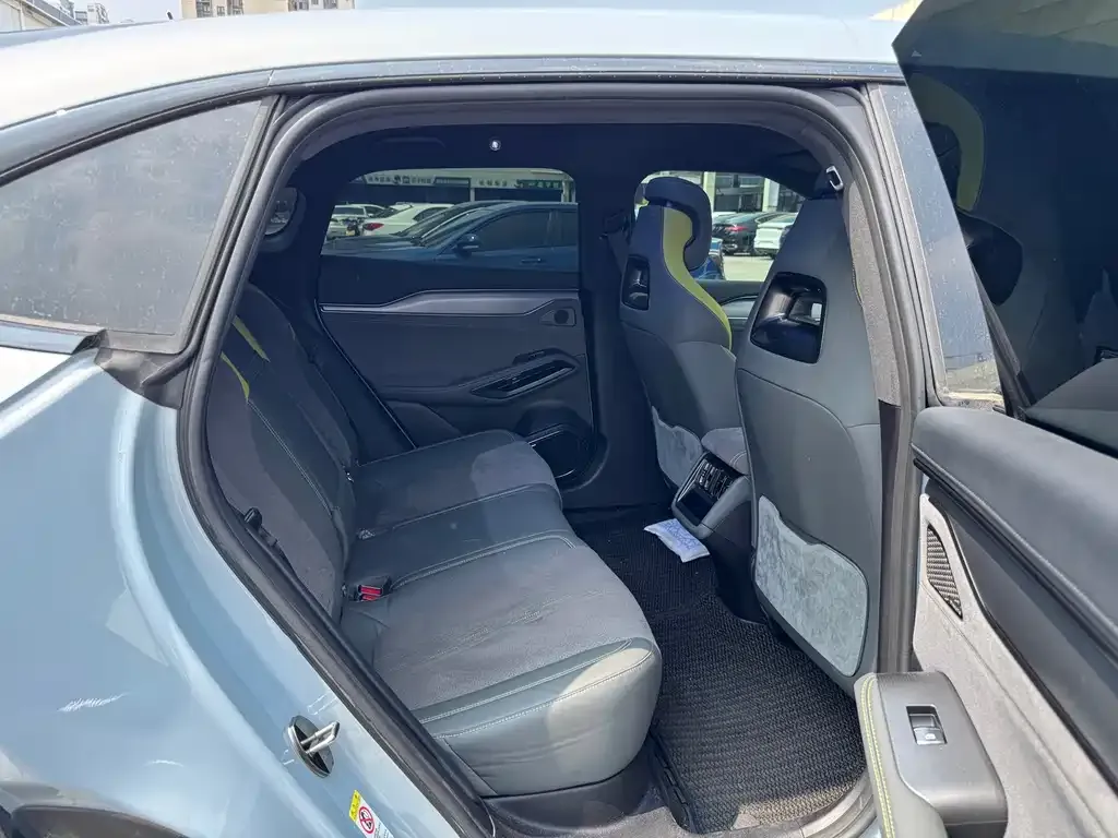 BYD L EV 2024 из CN, фото 5