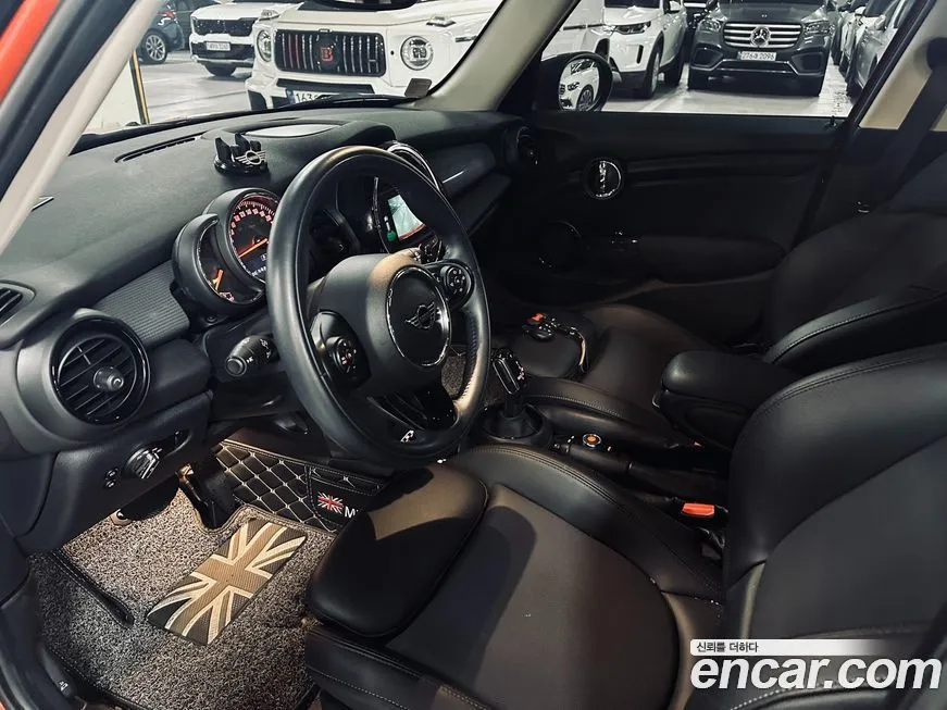 Mini Cooper 2021 из KR, фото 10