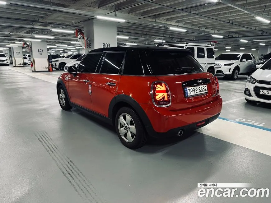 Mini Cooper 2021 из KR, фото 2