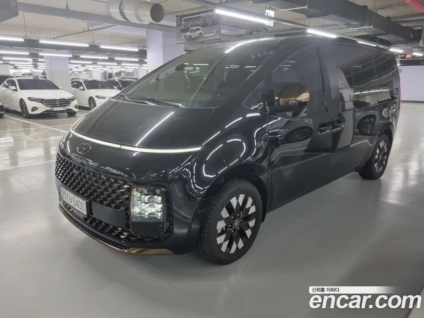 Hyundai Staria 2023 из KR, фото 1