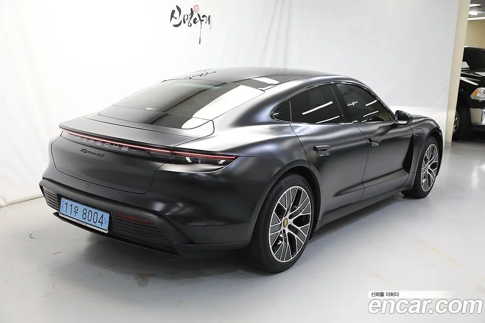 Porsche Taycan 2021 из KR, фото 4