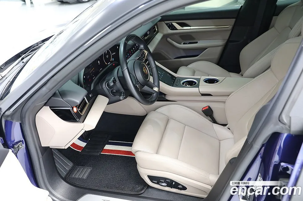 Porsche Taycan 2021 из KR, фото 7