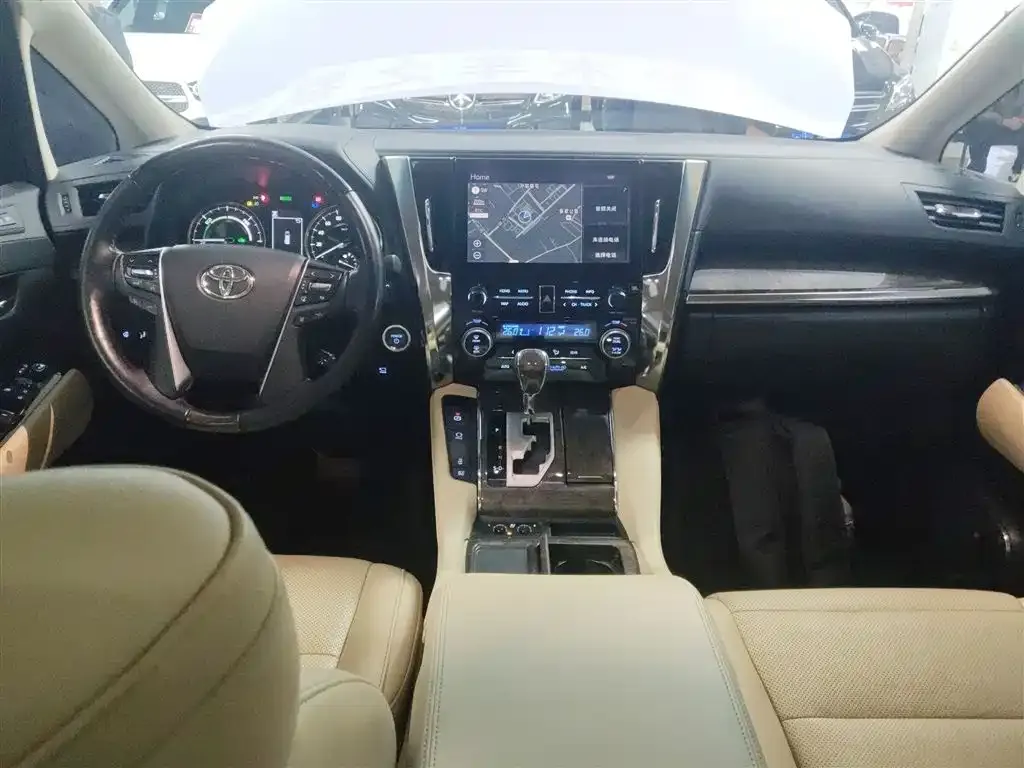 Toyota Alphard 2022 из CN, фото 10