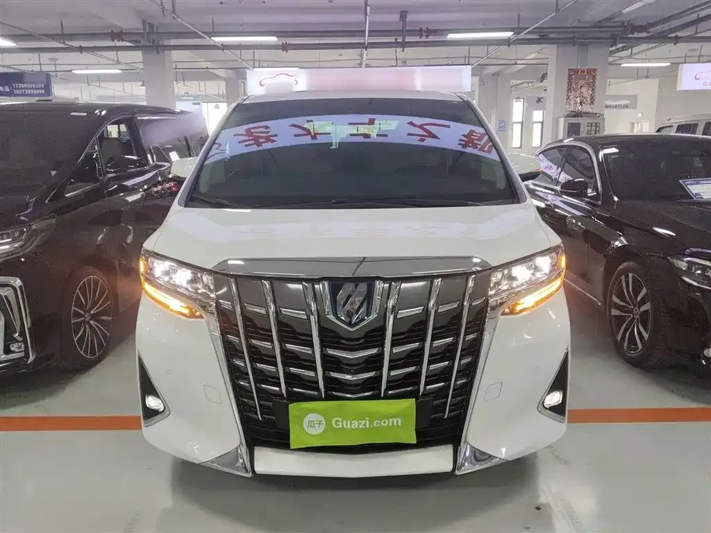 Toyota Alphard 2022 из CN, фото 3