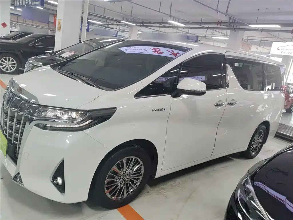 Toyota Alphard 2022 из CN, фото 5