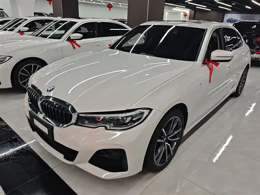 BMW 3 Series 2021 из CN, фото 2