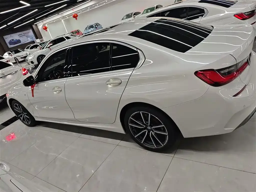 BMW 3 Series 2021 из CN, фото 5