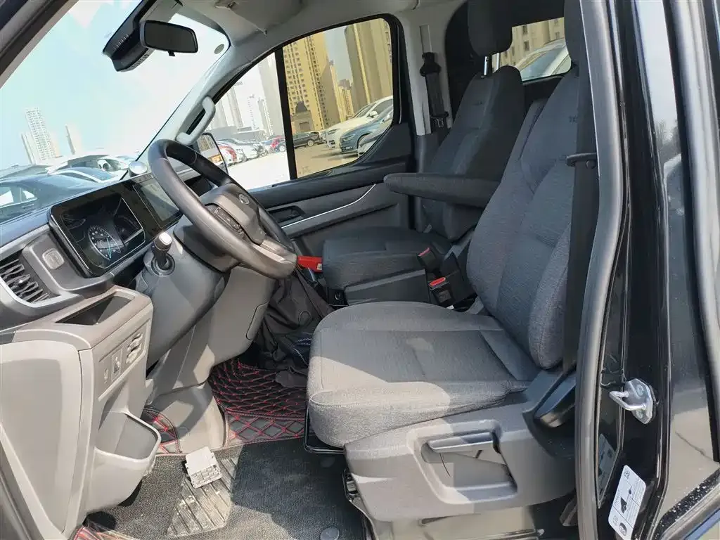 Ford Transit 2024 из CN, фото 7