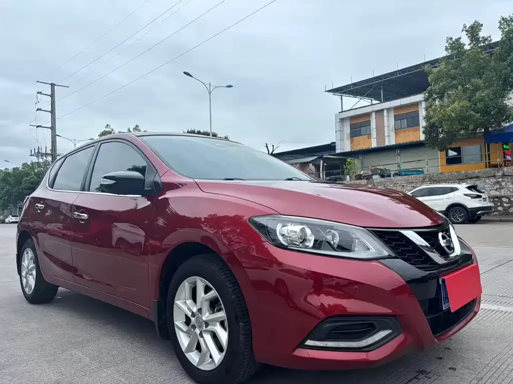 Nissan Tiida 2021 из CN, фото 3