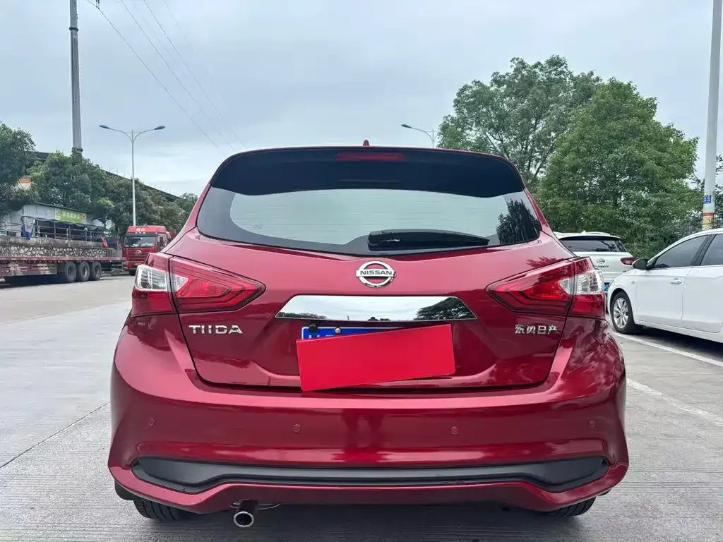 Nissan Tiida 2021 из CN, фото 8