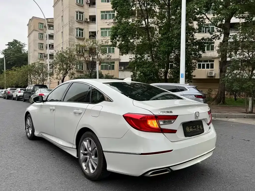 Honda Accord 2021 из CN, фото 4