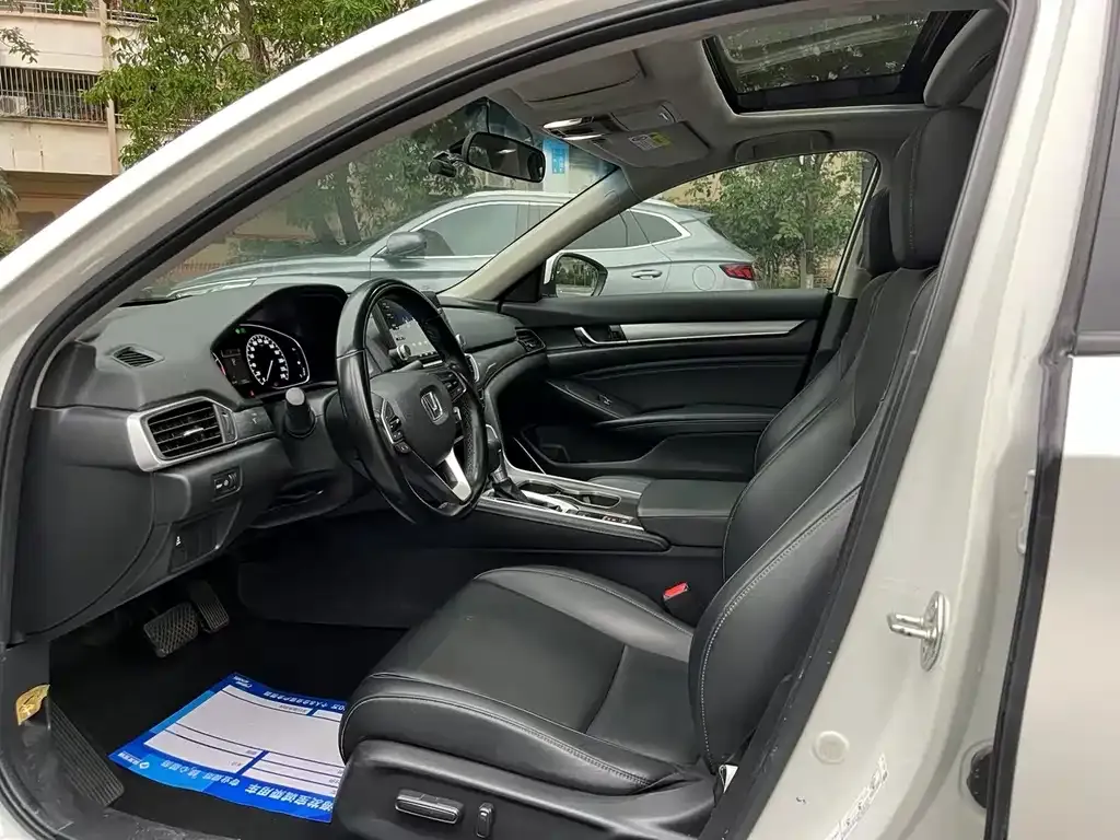Honda Accord 2021 из CN, фото 7
