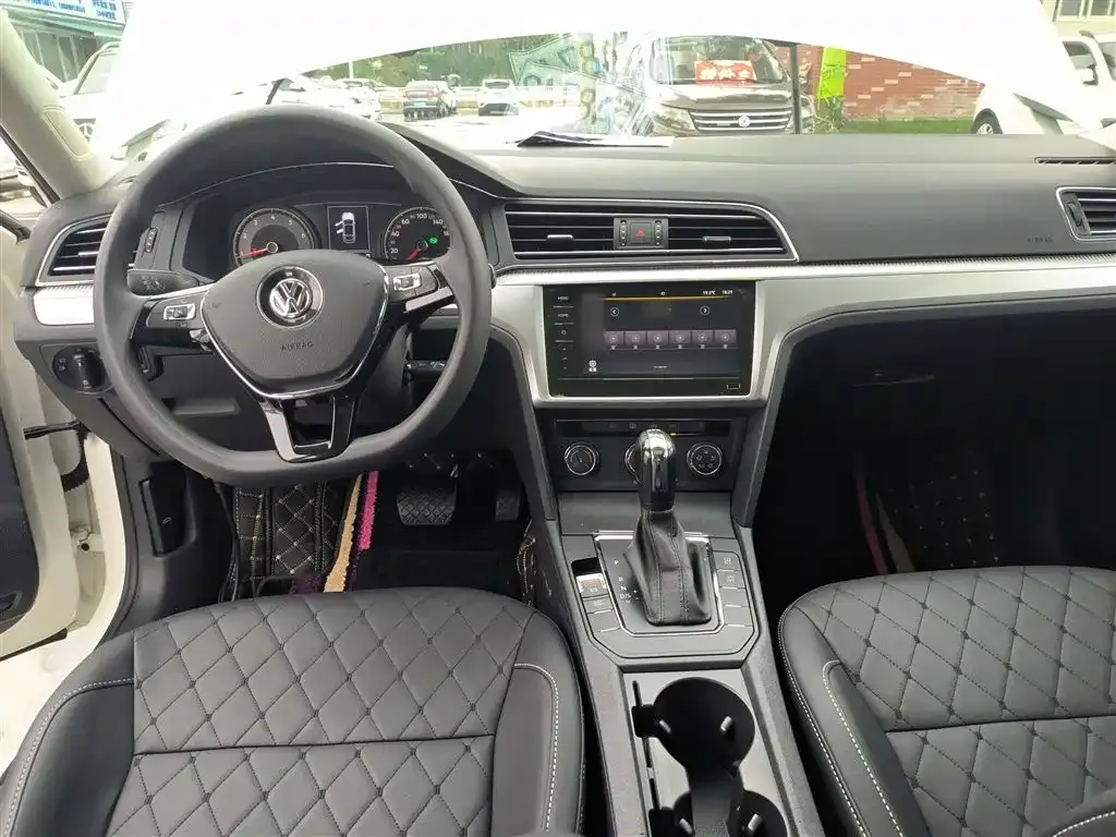 Volkswagen Lamando 2022 из CN, фото 10