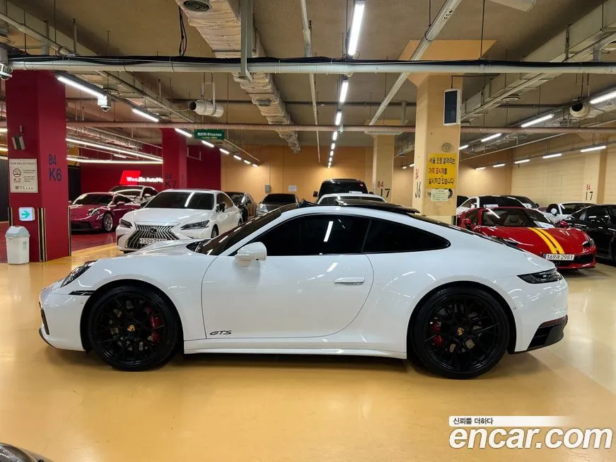 Porsche 911 2024 из KR, фото 3