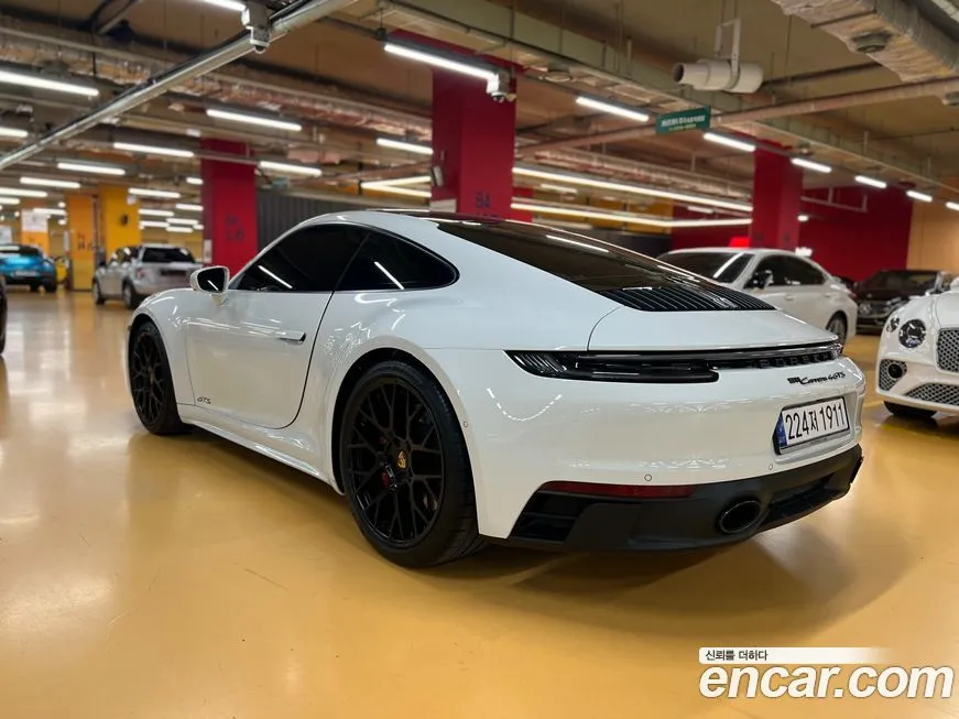 Porsche 911 2024 из KR, фото 5