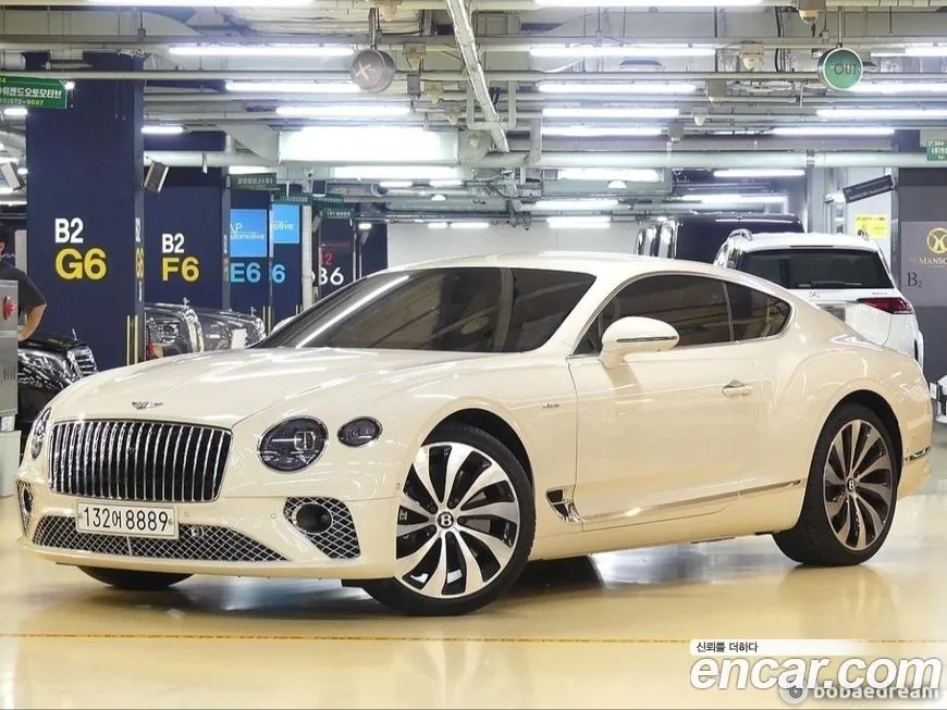 Bentley Continental 2024 из KR, фото 2