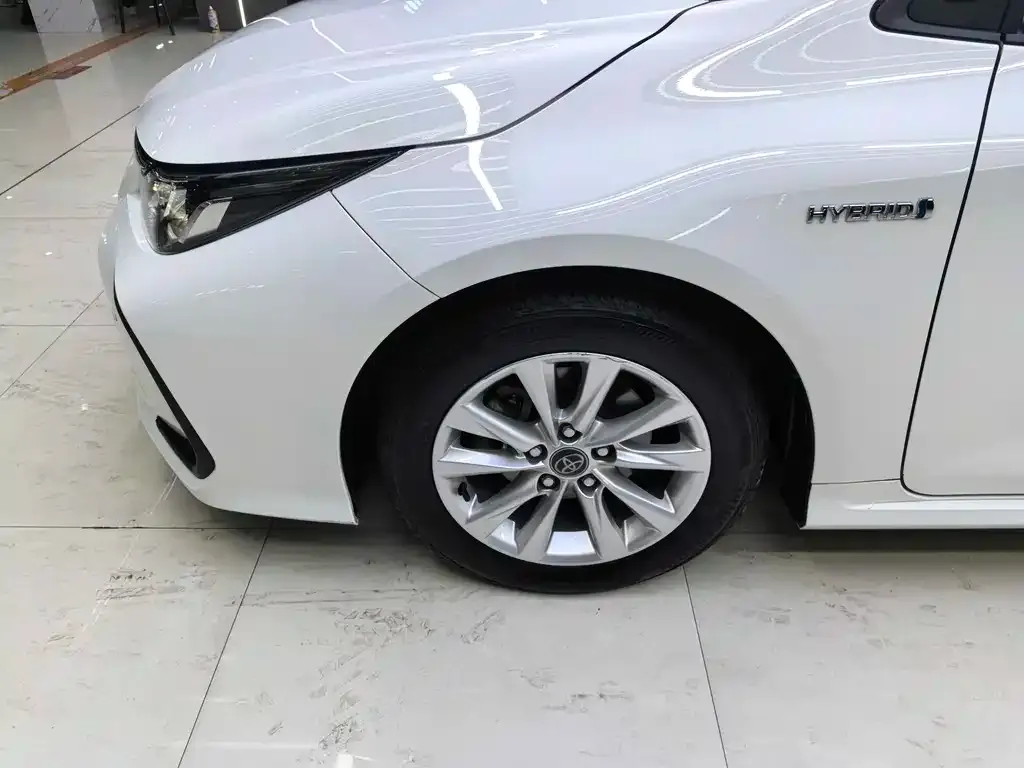 Toyota Corolla 2023 из CN, фото 5