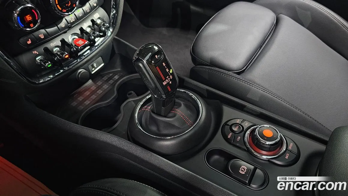 Mini Clubman 2021 из KR, фото 9